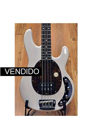 Musicman Sterling Ray 34 Limited Edition White Musicman Sterling Ray 34 Limited Edition White